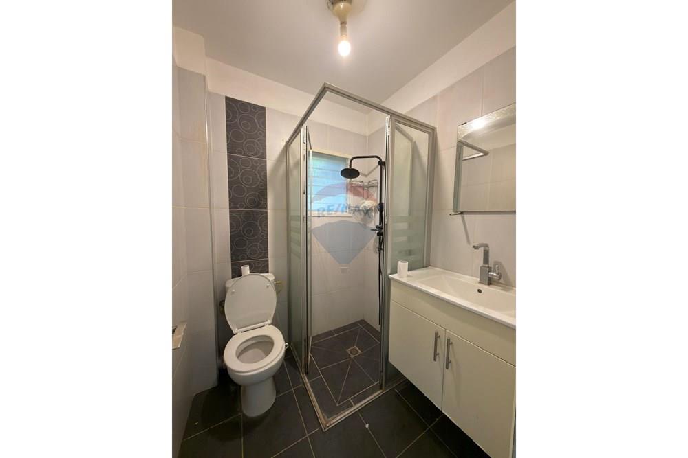Apartment for Sale in קרית מוצקין - Image 5