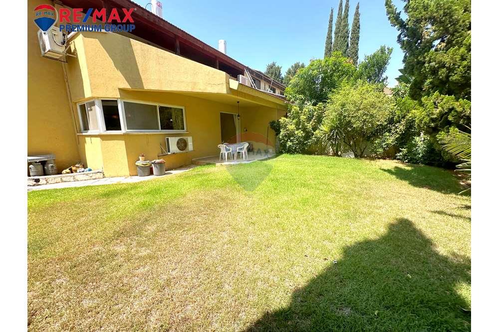 Apartment for Sale in שוהם - Image 1