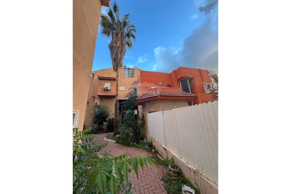 Apartment for Sale in נתיבות - Image 2
