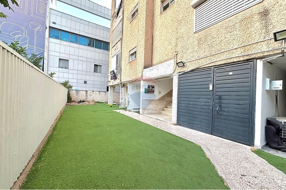 Apartment for Sale in קרית ביאליק - Image 1