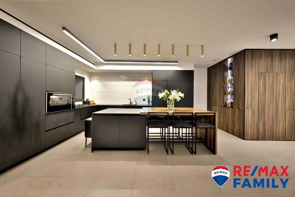 Apartment for Sale in קרית ביאליק - Image 1