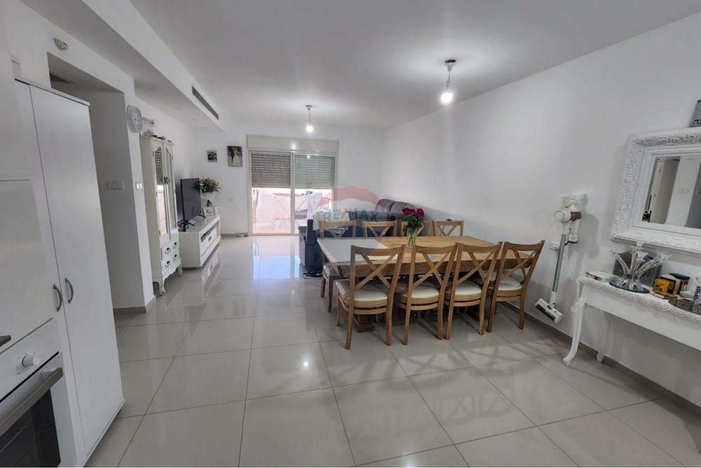 Apartment for Sale in Sderot - Image 1
