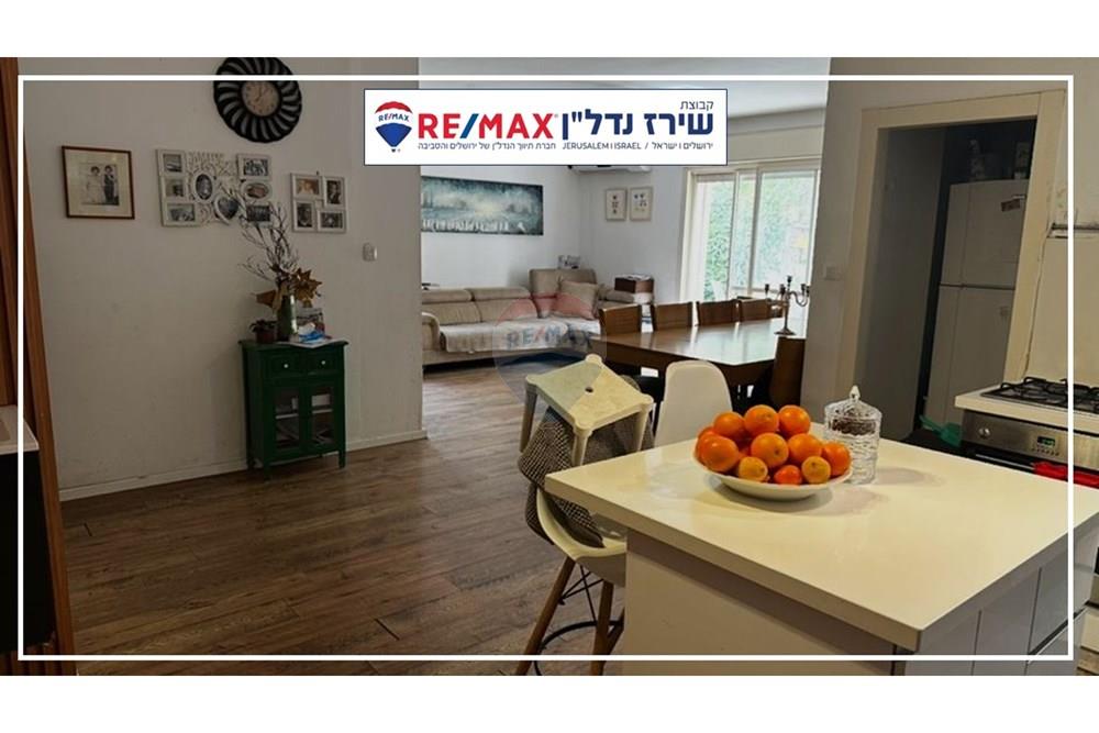Apartment for Sale in Jerusalem - Image 4