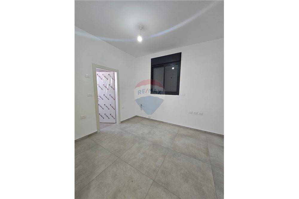 Apartment for Sale in אור עקיבא - Image 6