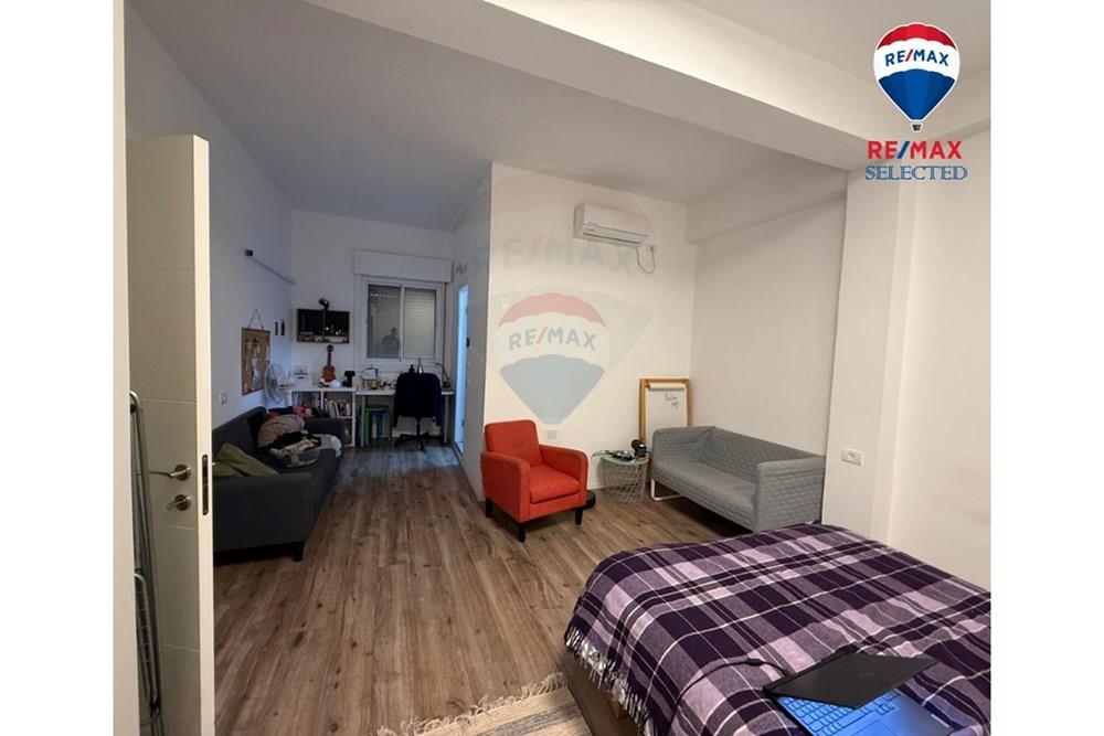 Apartment for Sale in Haifa - Image 4