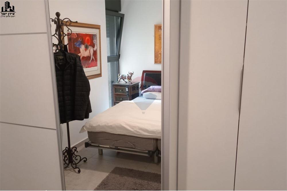 Apartment for Sale in Tel Aviv - Image 5