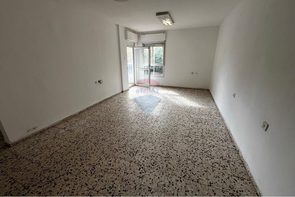 Apartment for Sale in Karmiel - Image 2