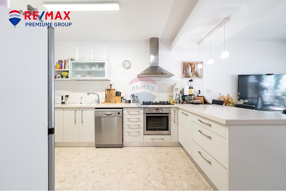 Apartment for Sale in שוהם - Image 7