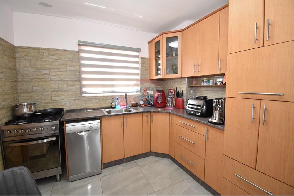 Apartment for Sale in קרית גת - Image 5