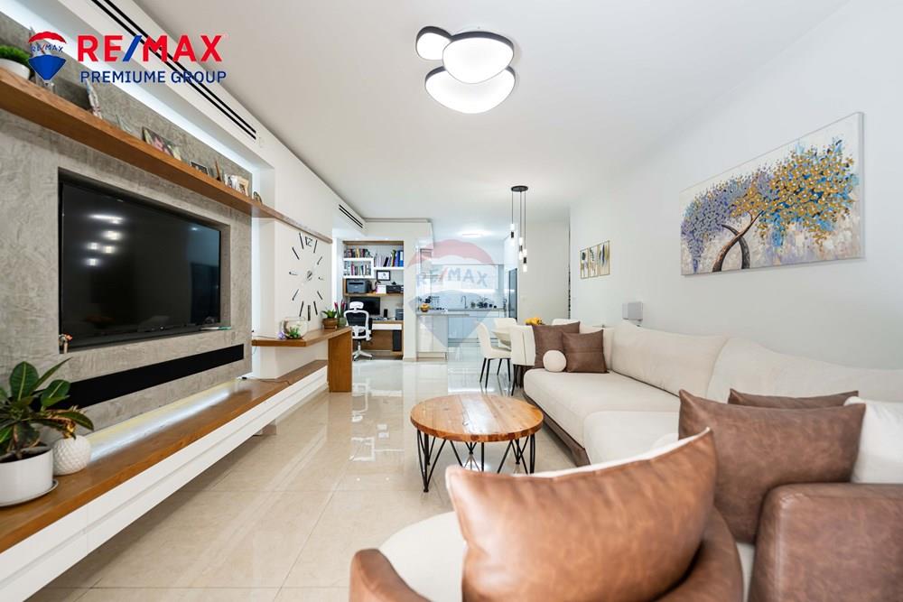 Apartment for Sale in שוהם - Image 4