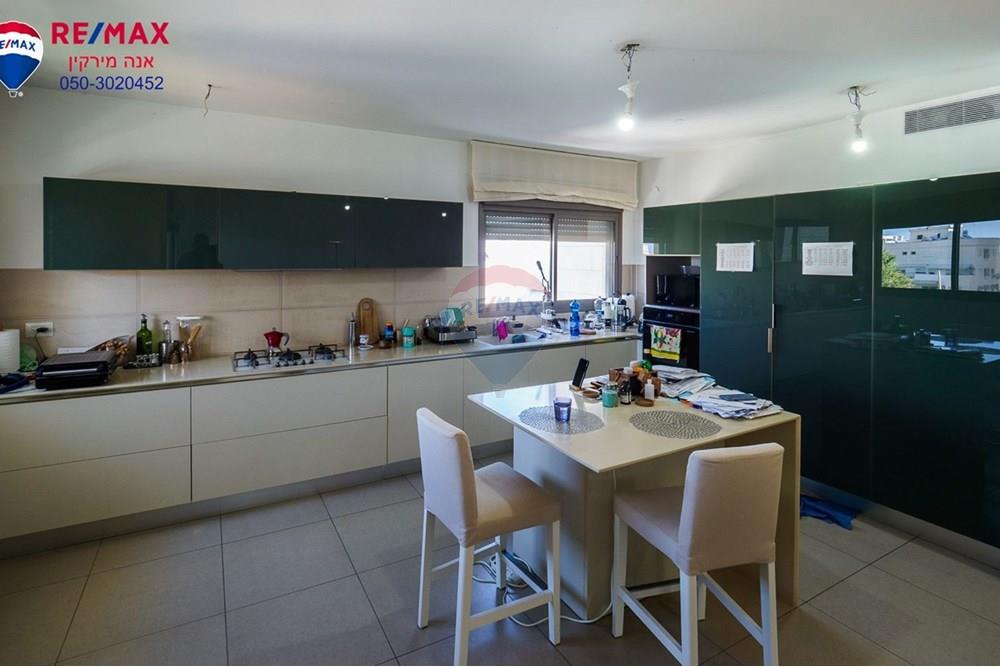 Apartment for Sale in Nahariya - Image 1