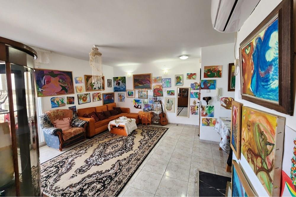 Apartment for Sale in Haifa - Image 3