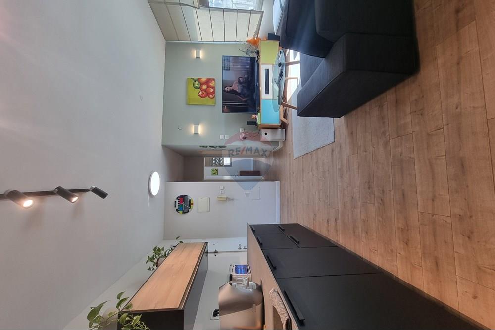 Apartment for Sale in Tel Aviv - Image 3