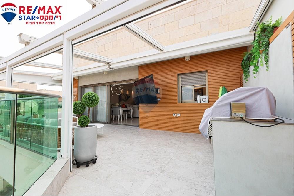Apartment for Sale in Herzliya - Image 3