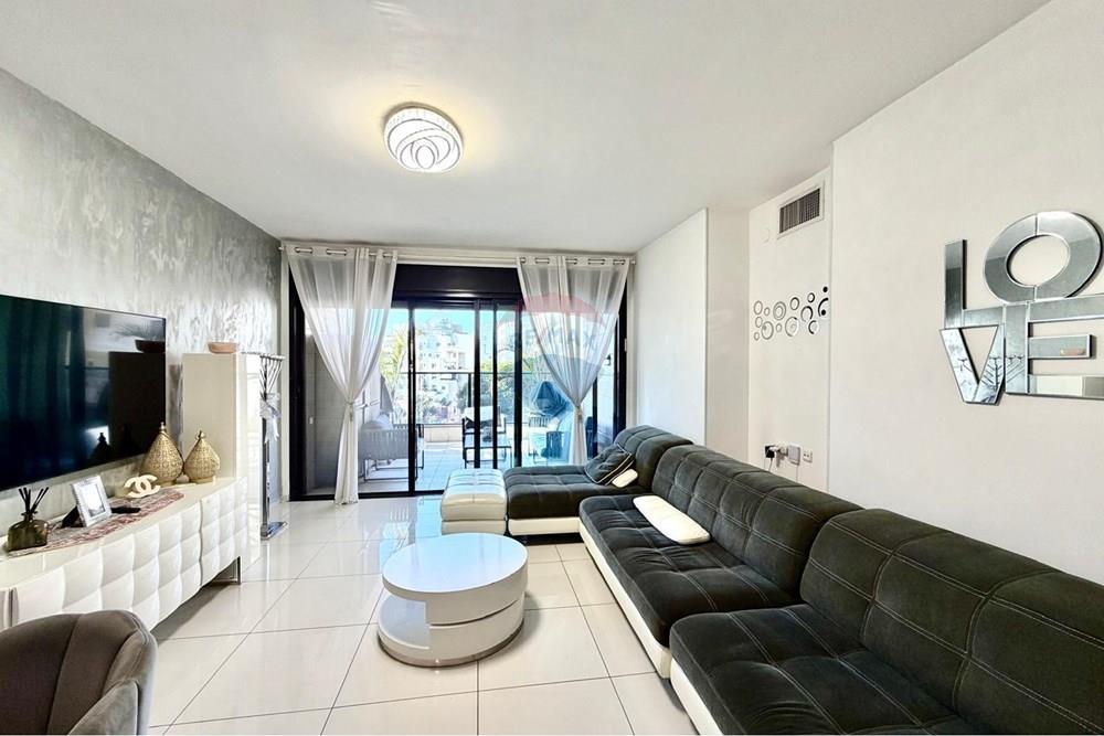 Apartment for Sale in Netanya - Image 3