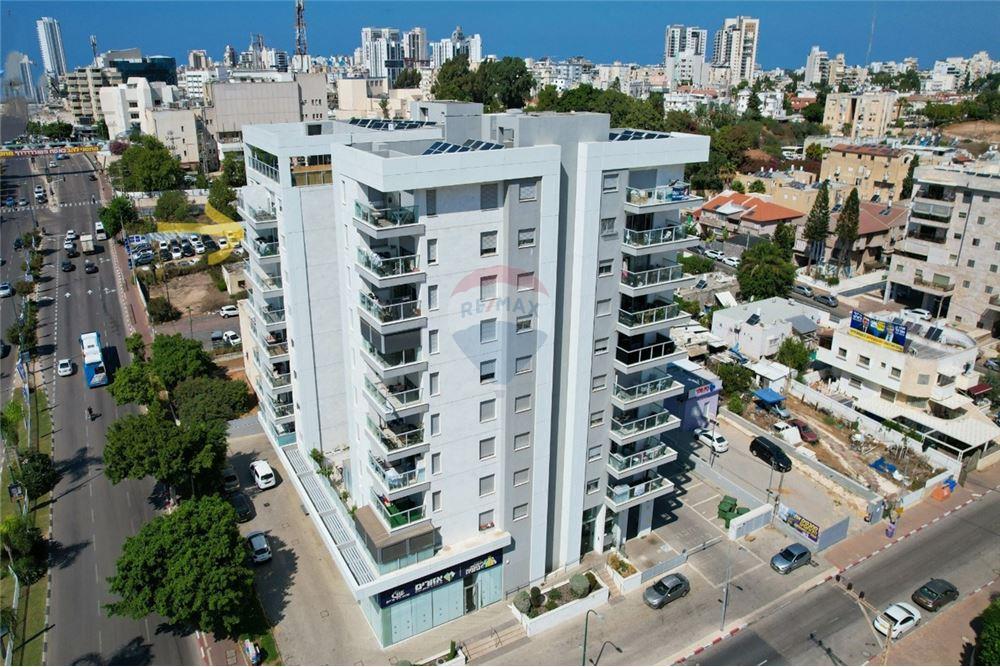 Apartment for Sale in Netanya - Image 7