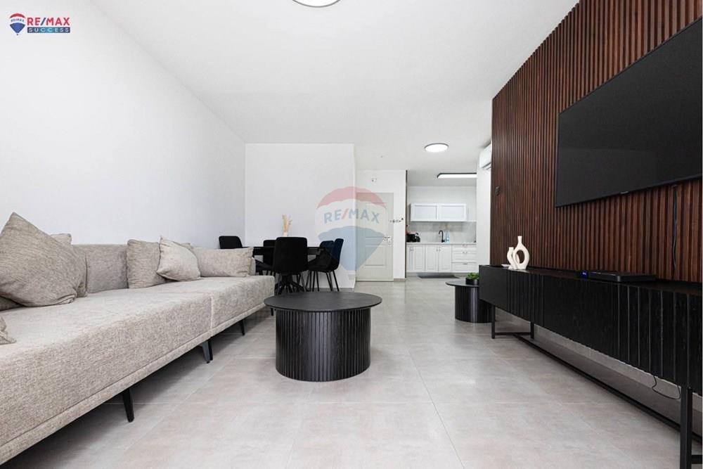 Apartment for Sale in Lod - Image 1