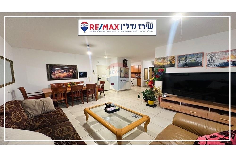 Apartment for Sale in מבשרת ציון - Image 5