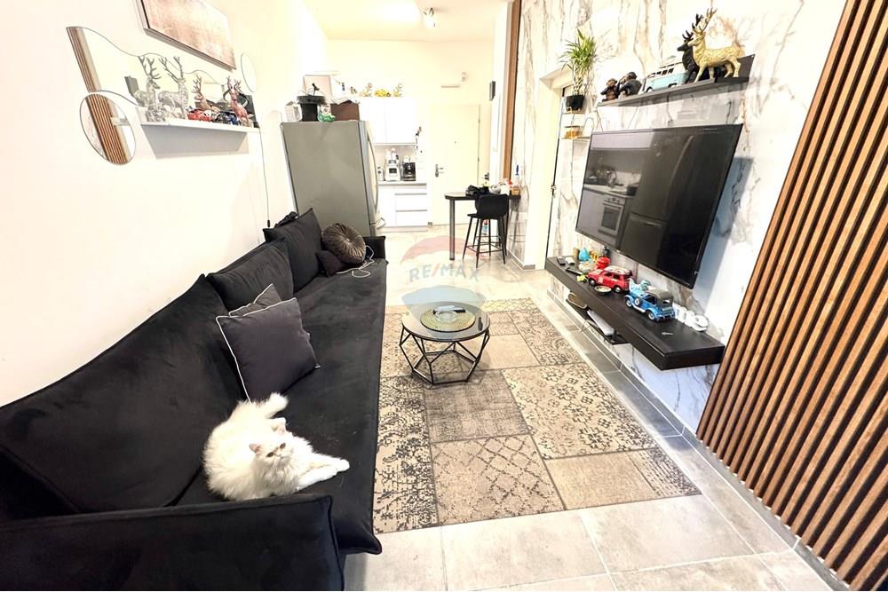 Apartment for Sale in Tel Aviv - Image 7