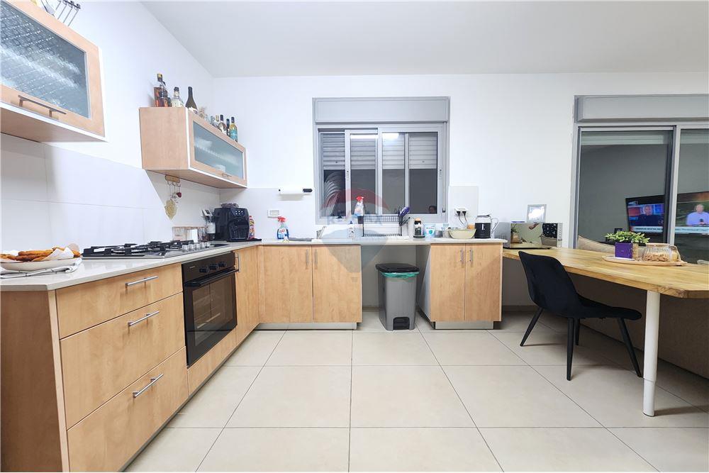 Apartment for Sale in Sderot - Image 4