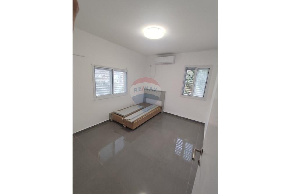 Apartment for Sale in Tiberias - Image 6