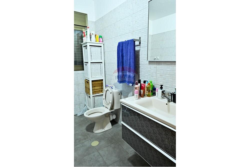 Apartment for Sale in קרית אתא - Image 4
