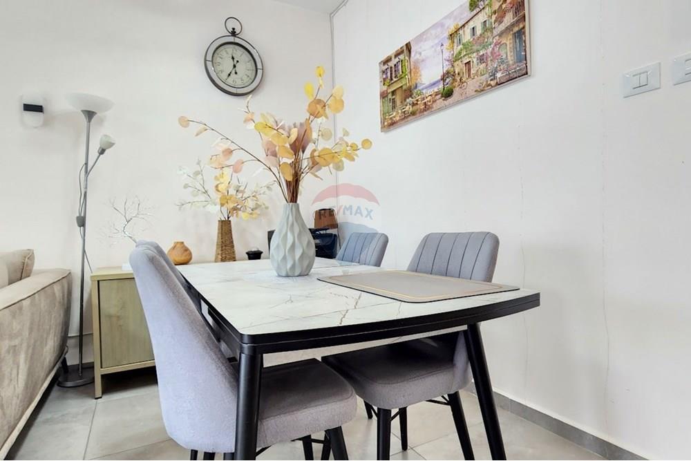 Apartment for Sale in מעלות - Image 3