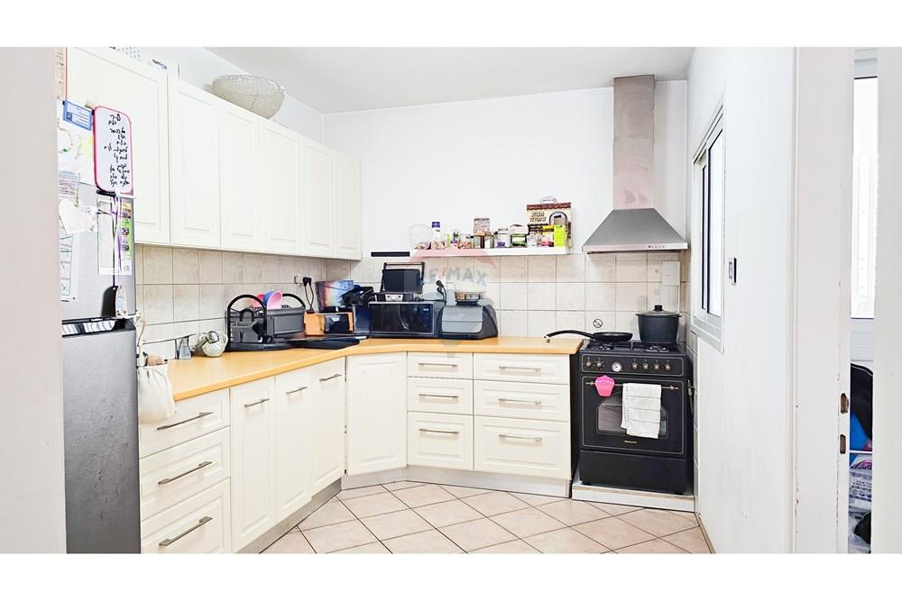 Apartment for Sale in Ashdod - Image 3