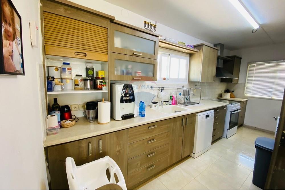 Apartment for Sale in Karmiel - Image 3