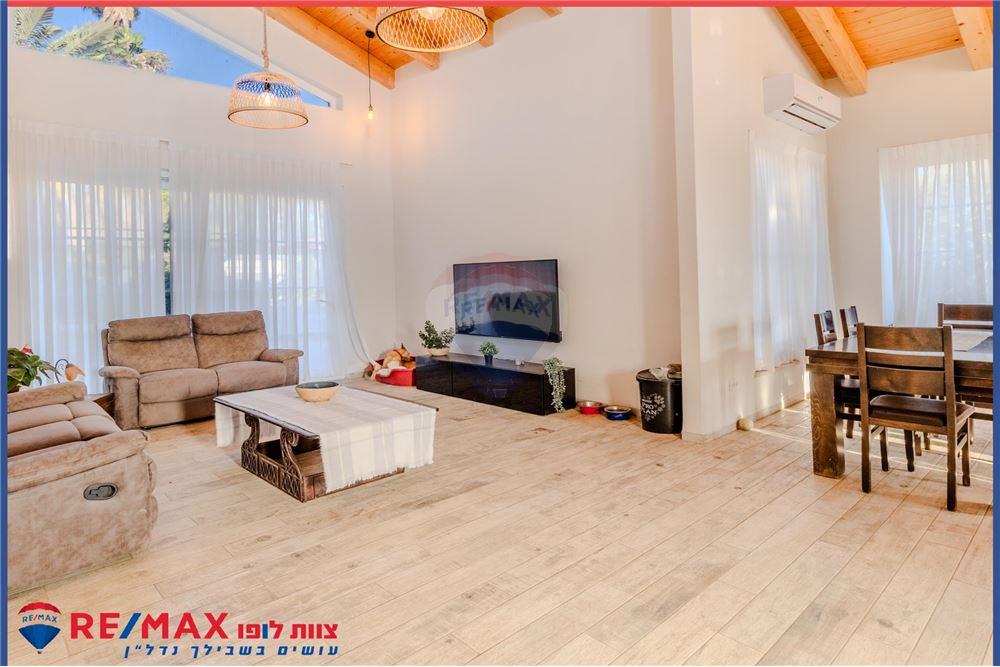 Condo for Sale in מולדת - Image 6
