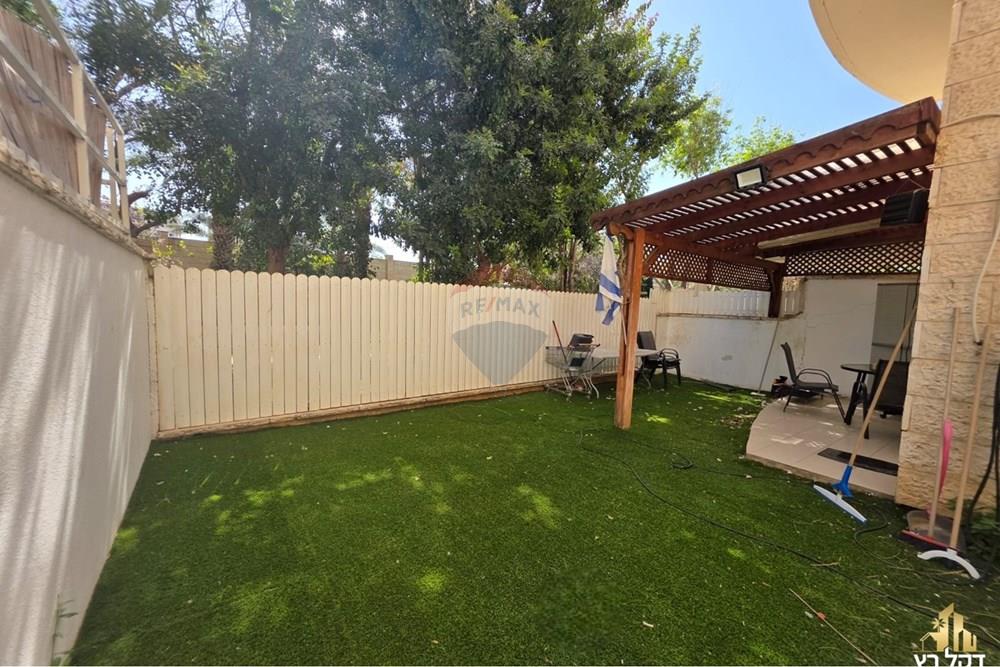 Apartment for Sale in Acre - Image 1