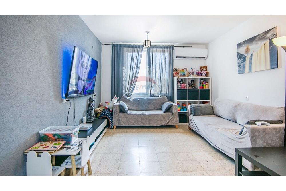 Apartment for Sale in Beer Sheva - Image 1