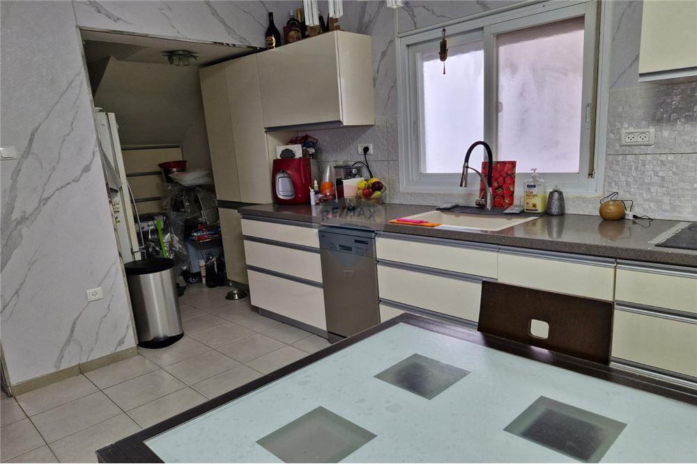 Apartment for Sale in Nahariya - Image 4