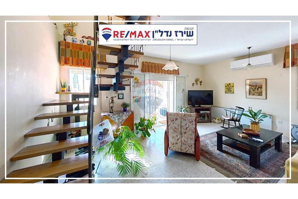 Apartment for Sale in Jerusalem - Image 5