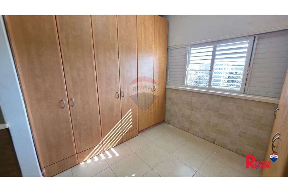 Apartment for Sale in Rishon LeZion - Image 7