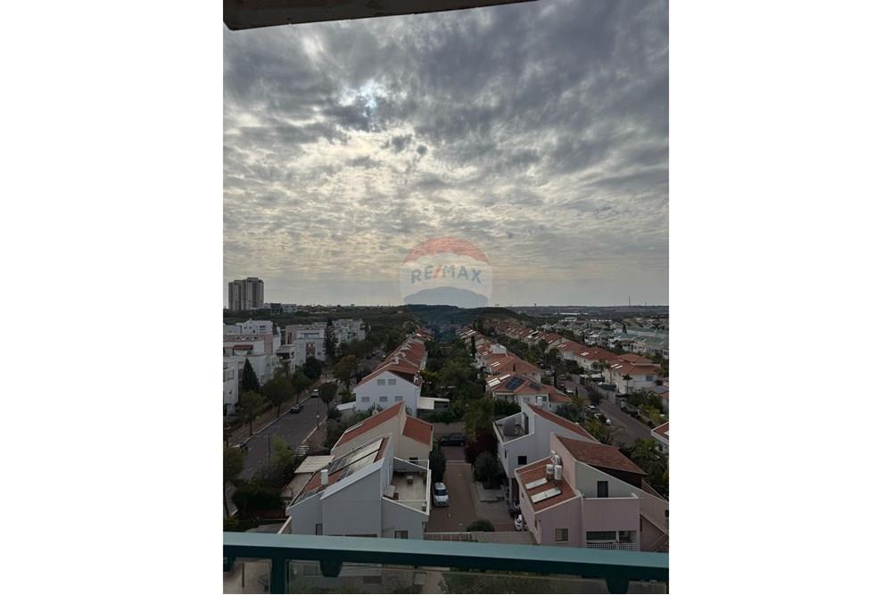 Apartment for Sale in Rishon LeZion - Image 5