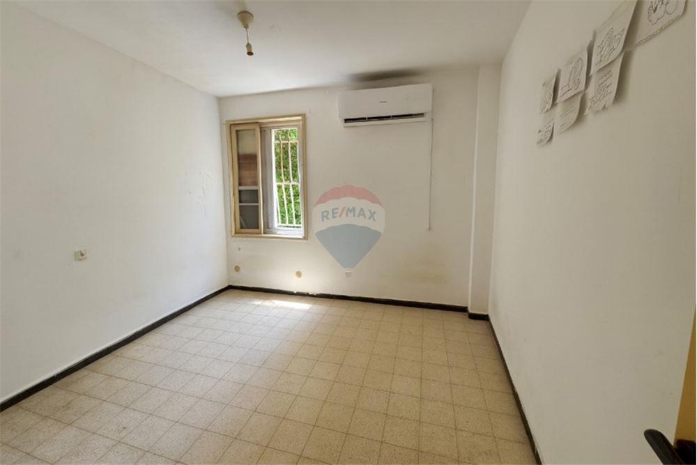 Apartment for Sale in Tel Aviv - Image 5