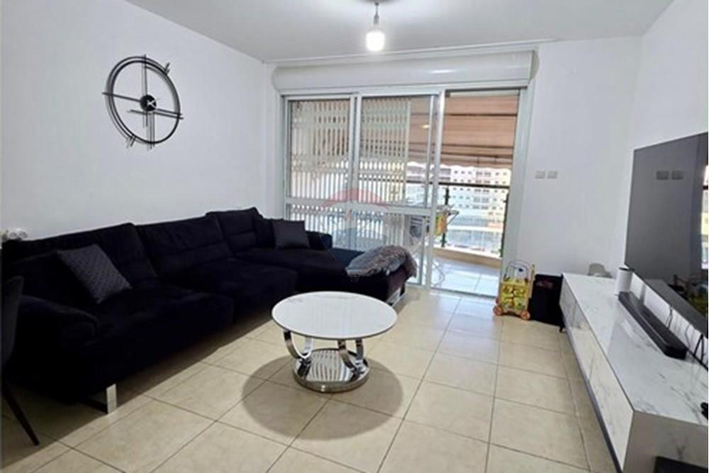 Apartment for Sale in Rishon LeZion - Image 3