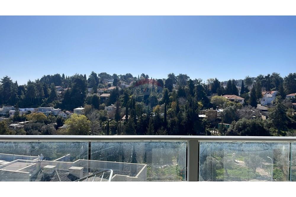 Apartment for Sale in מעלות - Image 6