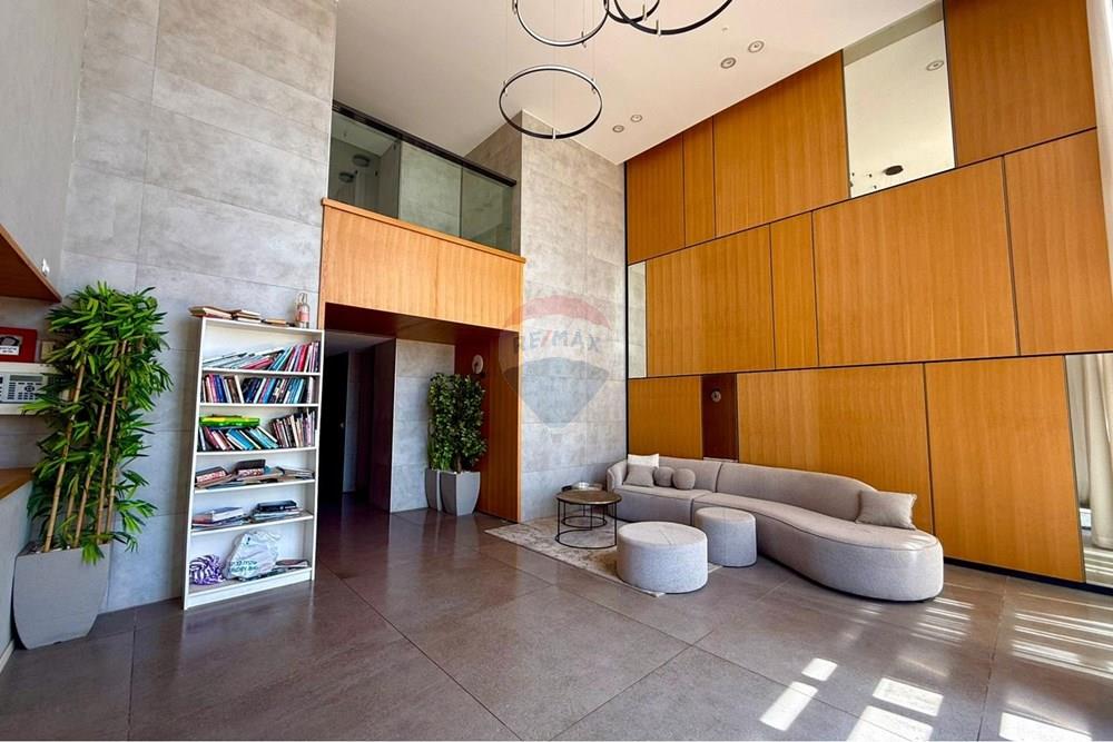 Apartment for Sale in פרדס חנה - כרכור - Image 3