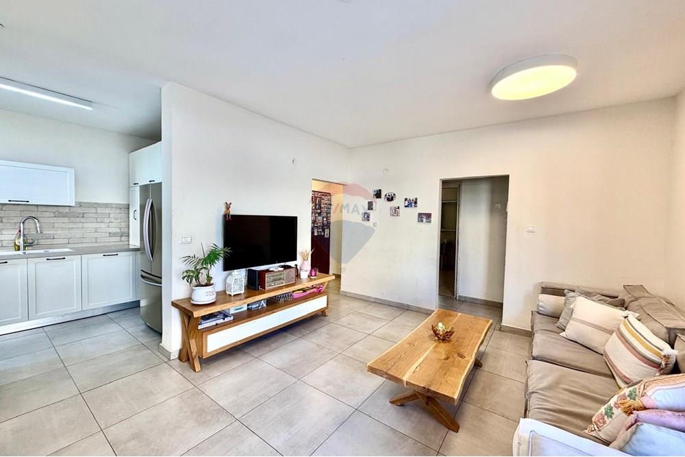 Apartment for Sale in Netanya - Image 5