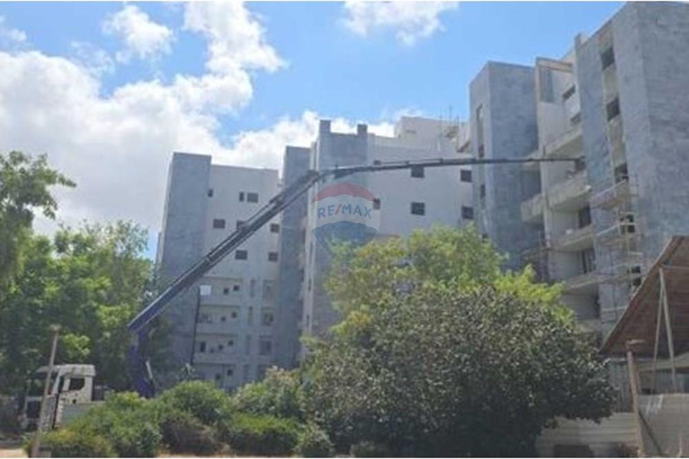 Apartment for Sale in Holon - Image 3