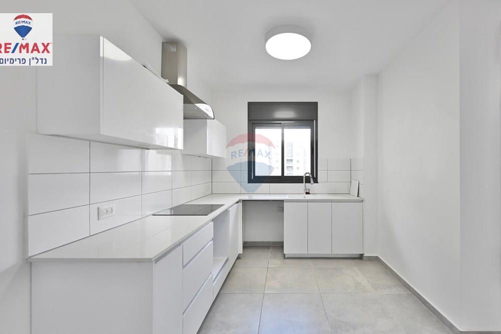 Apartment for Sale in שוהם - Image 7