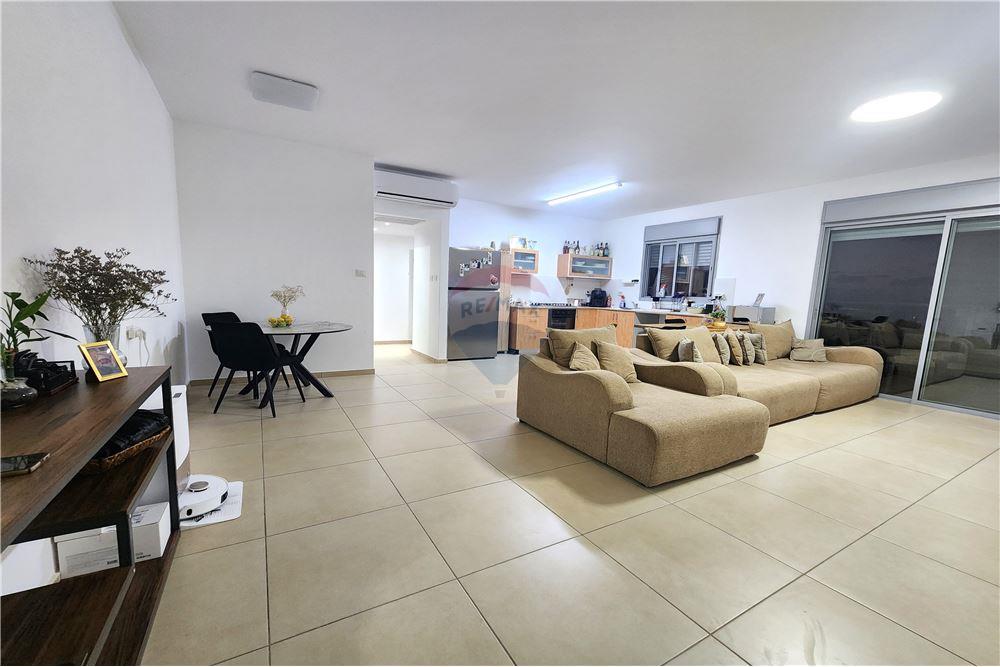 Apartment for Sale in Sderot - Image 5