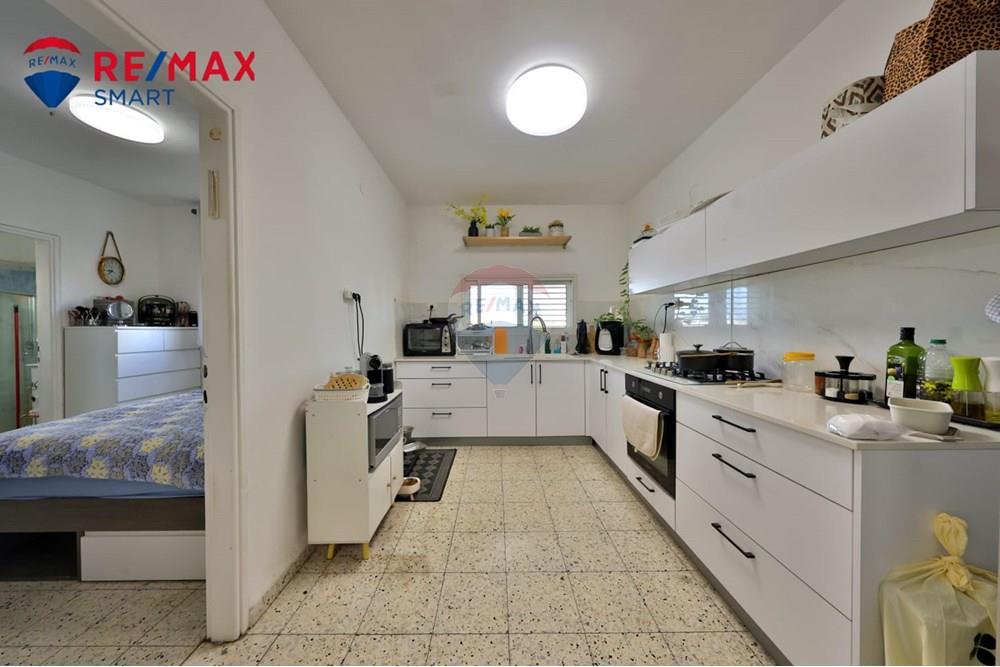 Apartment for Sale in קרית אתא - Image 5