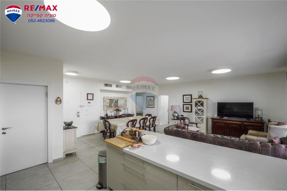 Apartment for Sale in Nahariya - Image 3