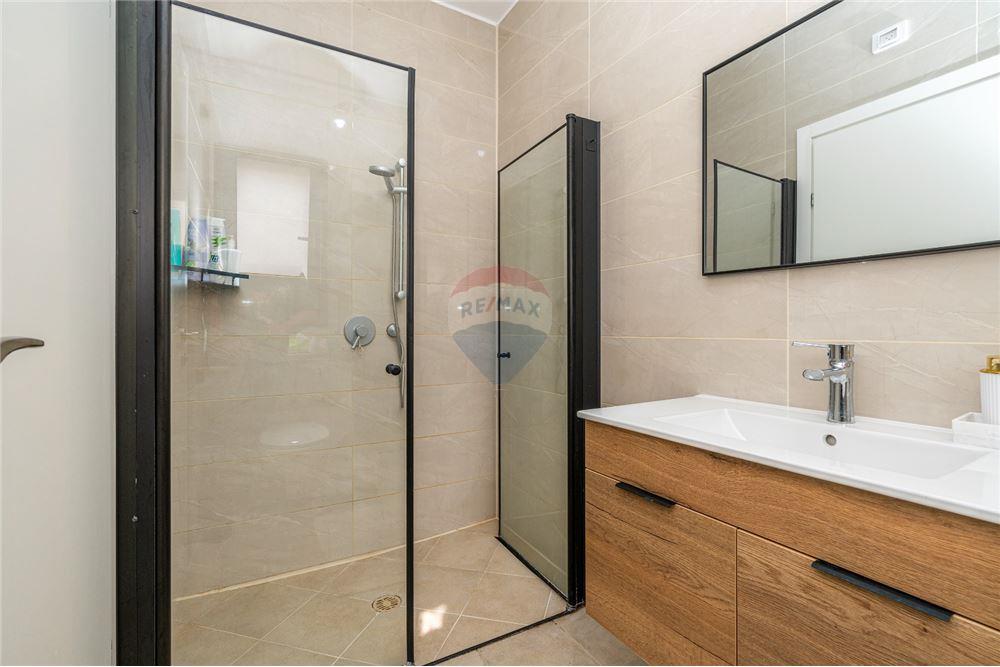 House for Sale in אור עקיבא - Image 5