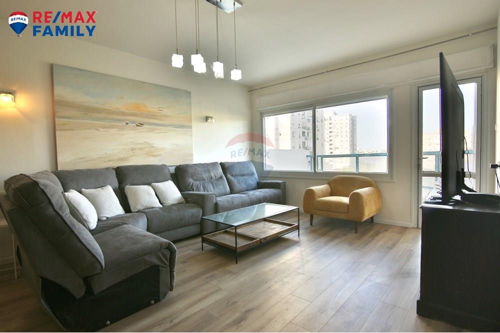 Apartment for Sale in קרית ביאליק - Image 1