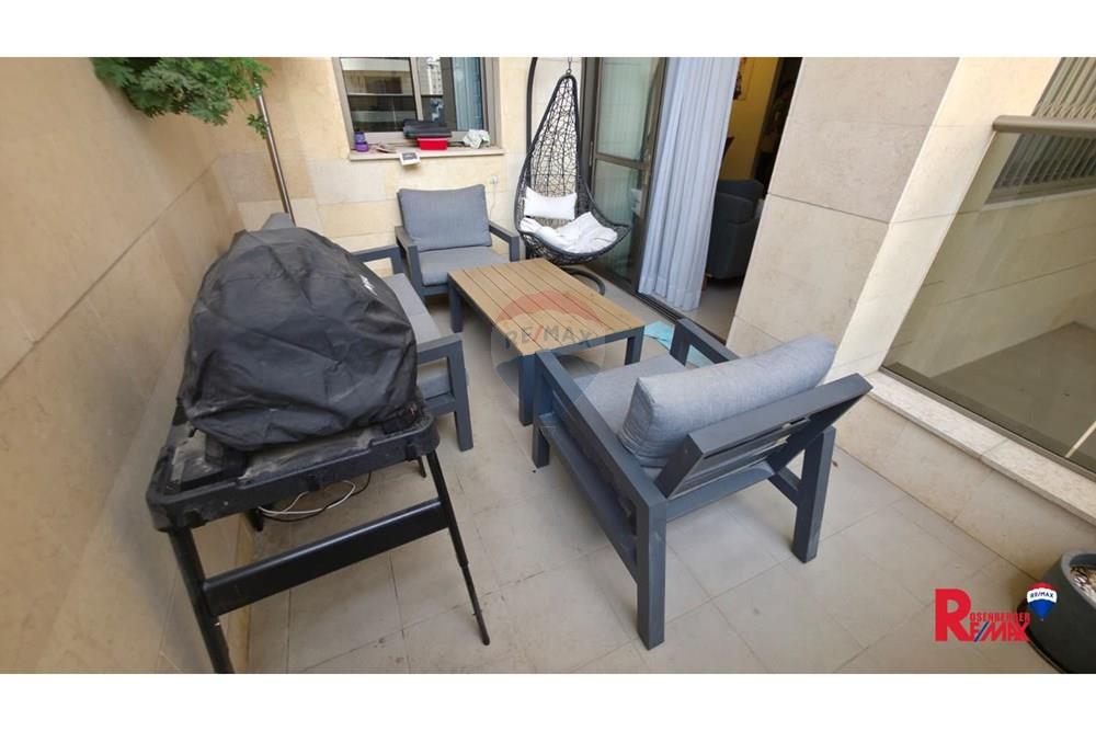 Apartment for Sale in Holon - Image 7