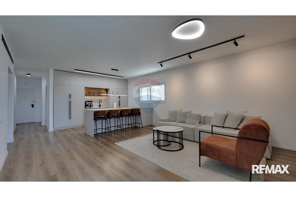 Apartment for Sale in Beer Sheva - Image 6